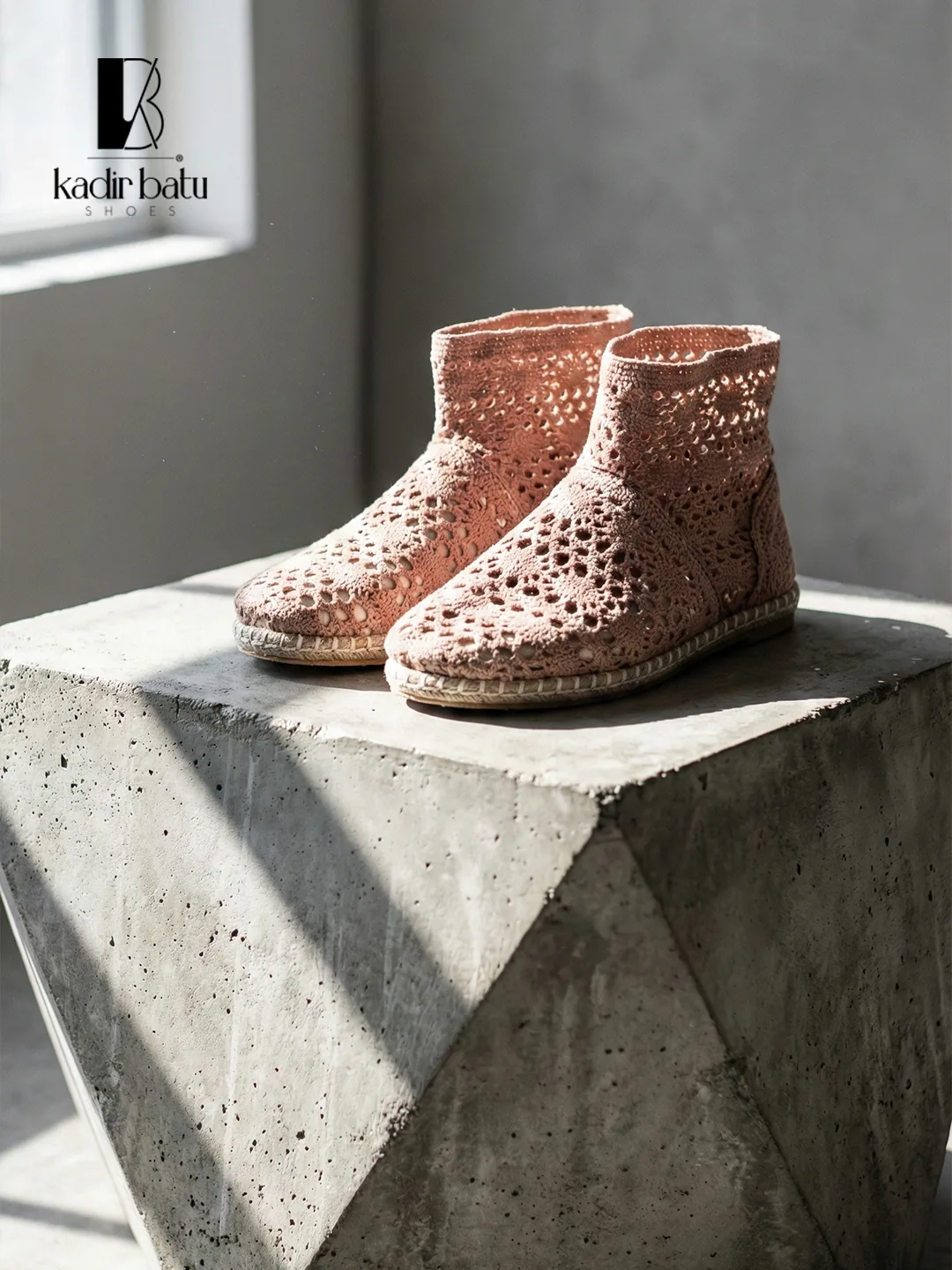 Katalog gönderisi · Model 9, kare 1